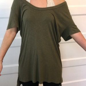Off the shoulder green long t shirt